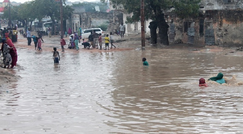 உறவினரை மீட்க சென்ற நபர் மாயம்